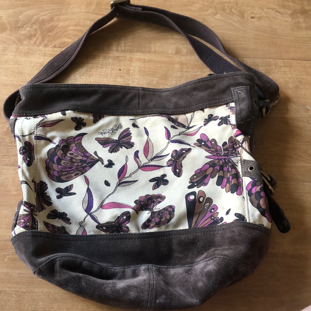 Lucky brand purse